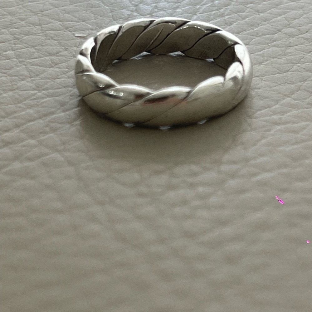 Silver Twisted Women’s ring size 51/2 - Picture 6 of 7